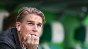 Bayern verl&auml;ngern auch mit Sportdirektor Freund