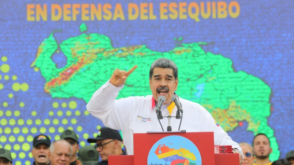 Venezuela prop&otilde;e reuni&atilde;o de 'alto n&iacute;vel' com Guiana em meio a tens&atilde;o fronteiri&ccedil;a