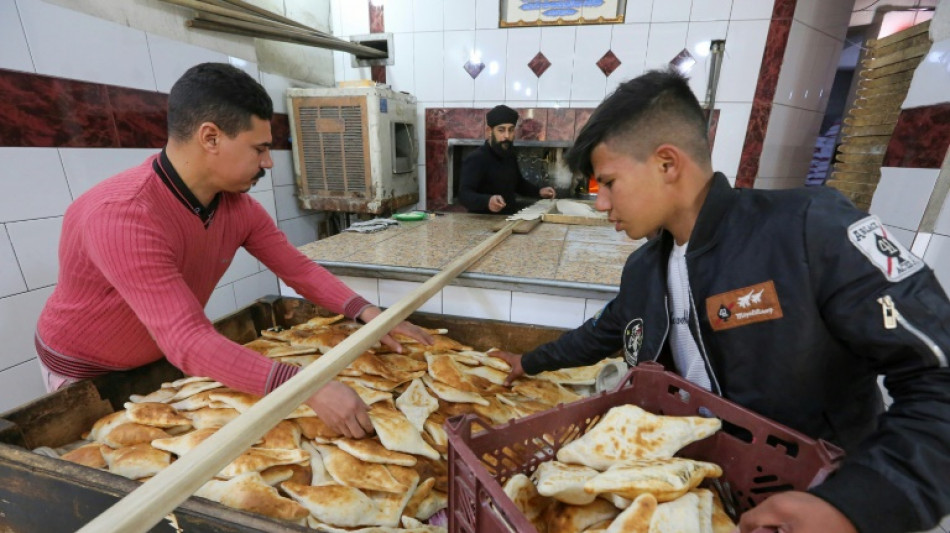 En Irak: le "samoun", pain en forme de losange, est un tr&eacute;sor national