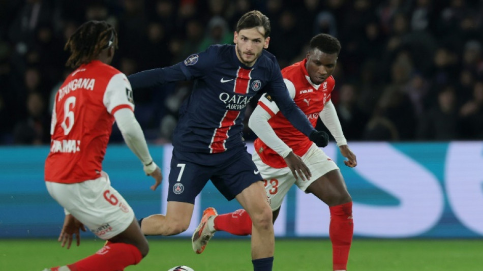 Ligue 1: Paris contrari&eacute; par Reims malgr&eacute; une passe d&eacute;cisive de "Kvara"
