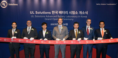 UL Solutions leaders and South Korean dignitaries officially opened the UL Solutions Korea Advanced Battery Laboratory. This new facility is in Pyeongtaek, a key electric vehicle (EV) battery manufacturing hub in South Korea. It provides customers with improved access to the latest safety technology to increase innovation and speed to market.